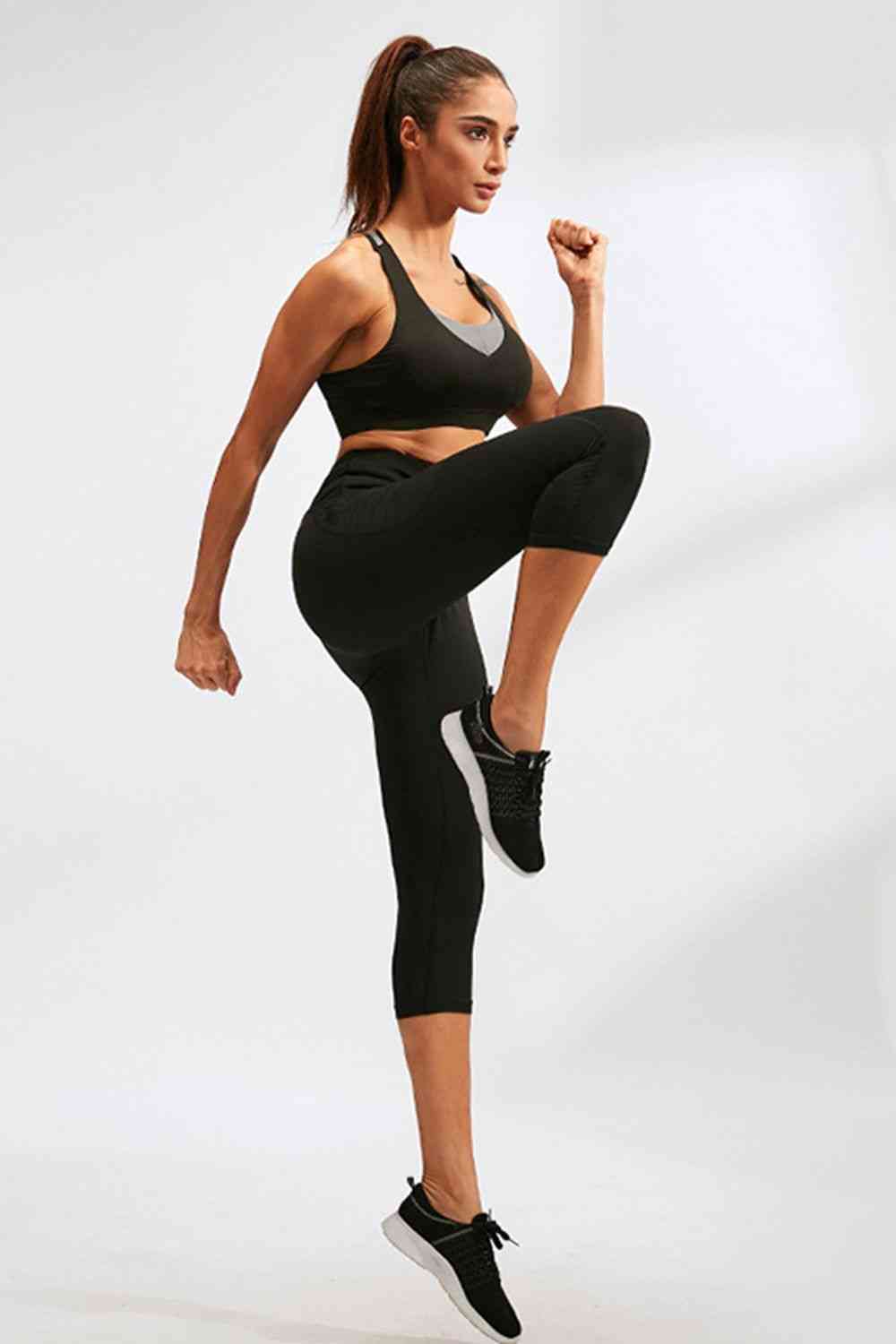 Wide Waistband Active Leggings with Pockets
